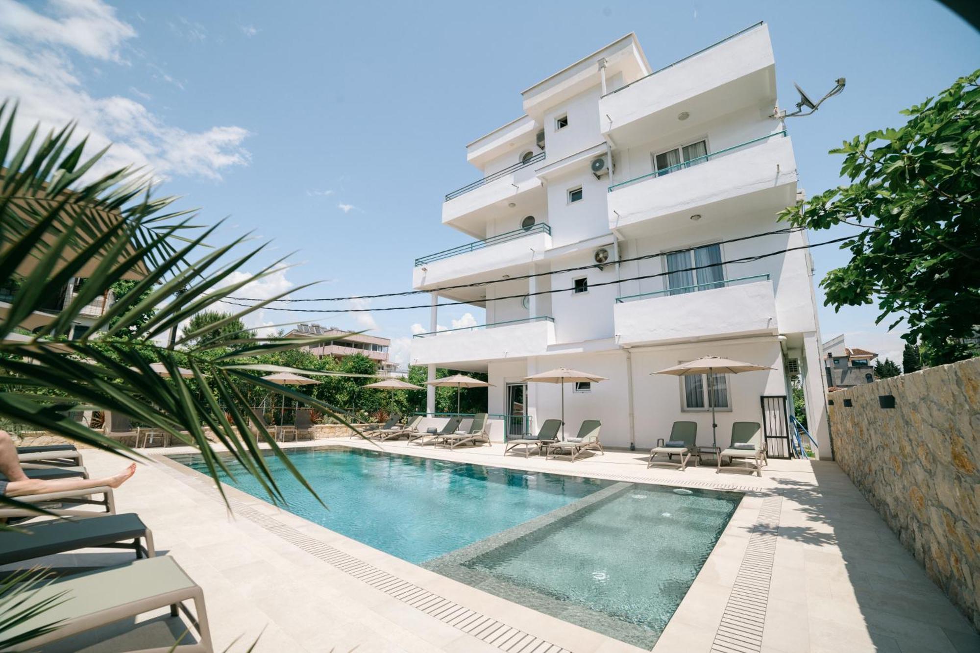 B&B Lovac Azurina Ulcinj Exterior foto