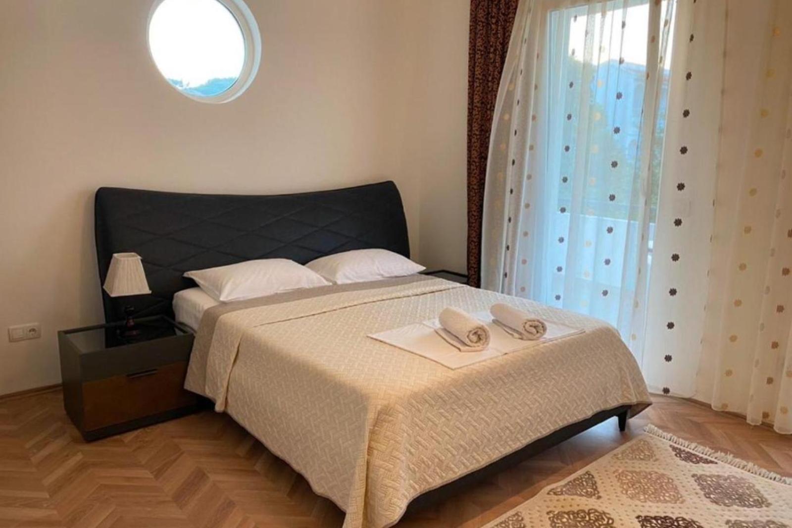 B&B Lovac Azurina Ulcinj Exterior foto