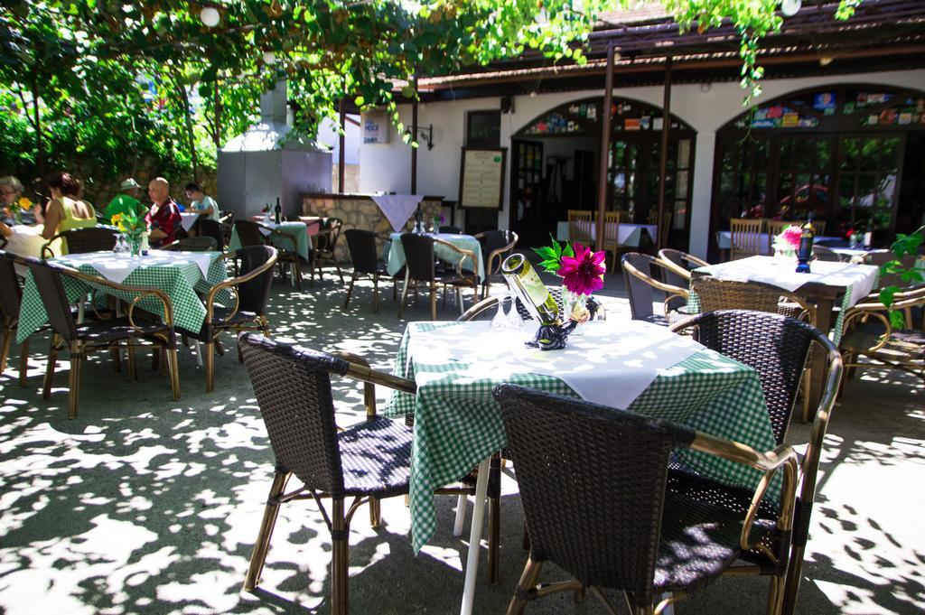 B&B Lovac Azurina Ulcinj Exterior foto